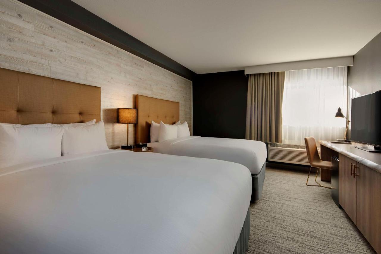 Highline - A Doubletree By Hilton 4*